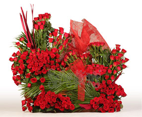 200 Red roses in a basket