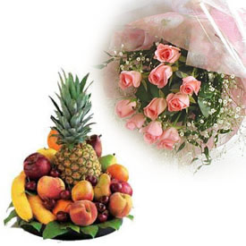 Basket of 2 kg Fresh Fruit and 12 Pink Roses